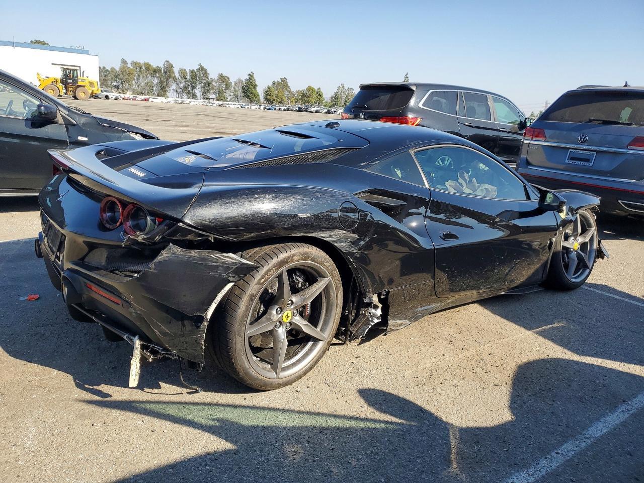 2022 Ferrari F8 Tributo - zdjęcie 3