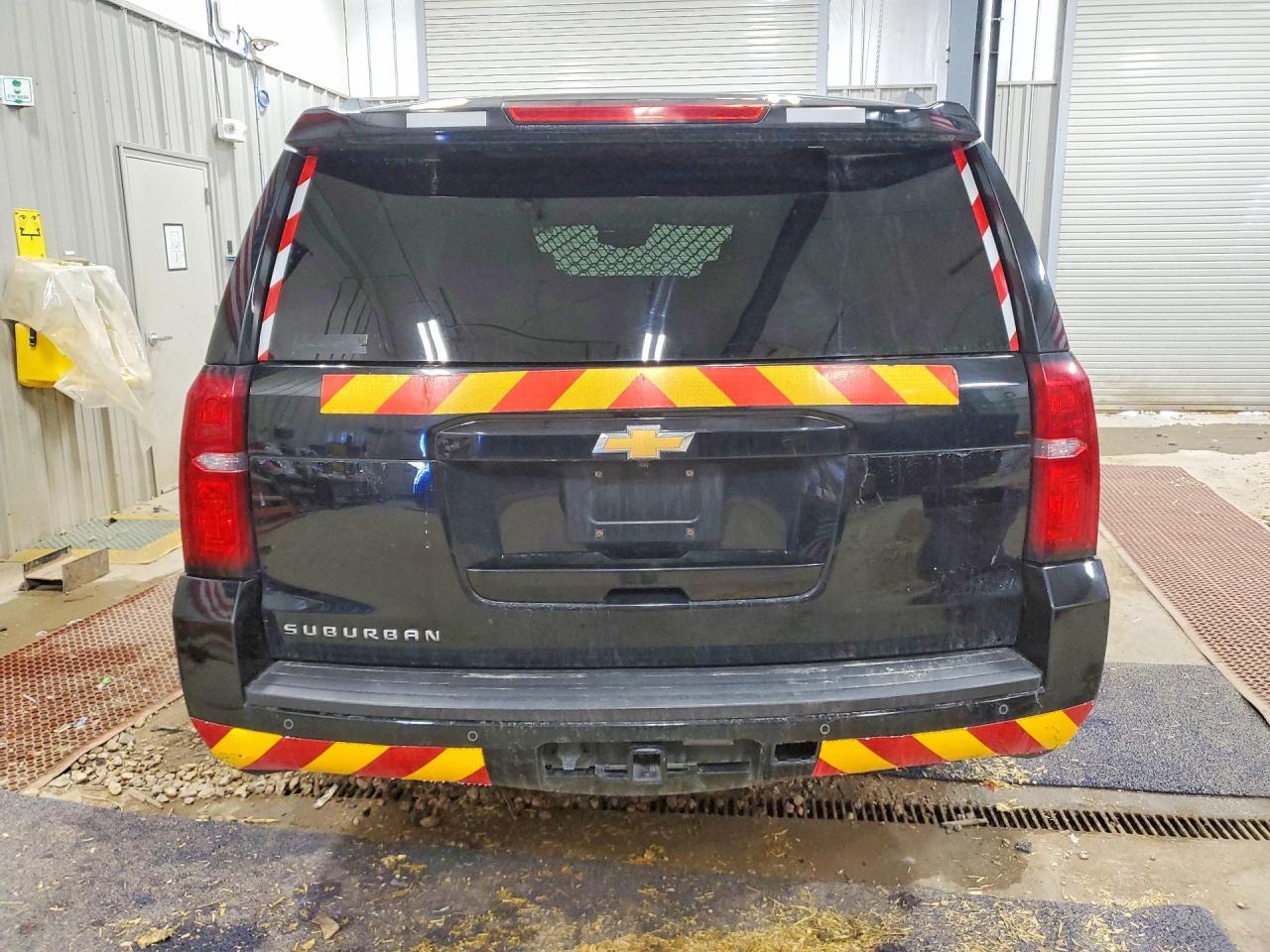 2020 Chevrolet Suburban K1500 Lt - zdjęcie 6