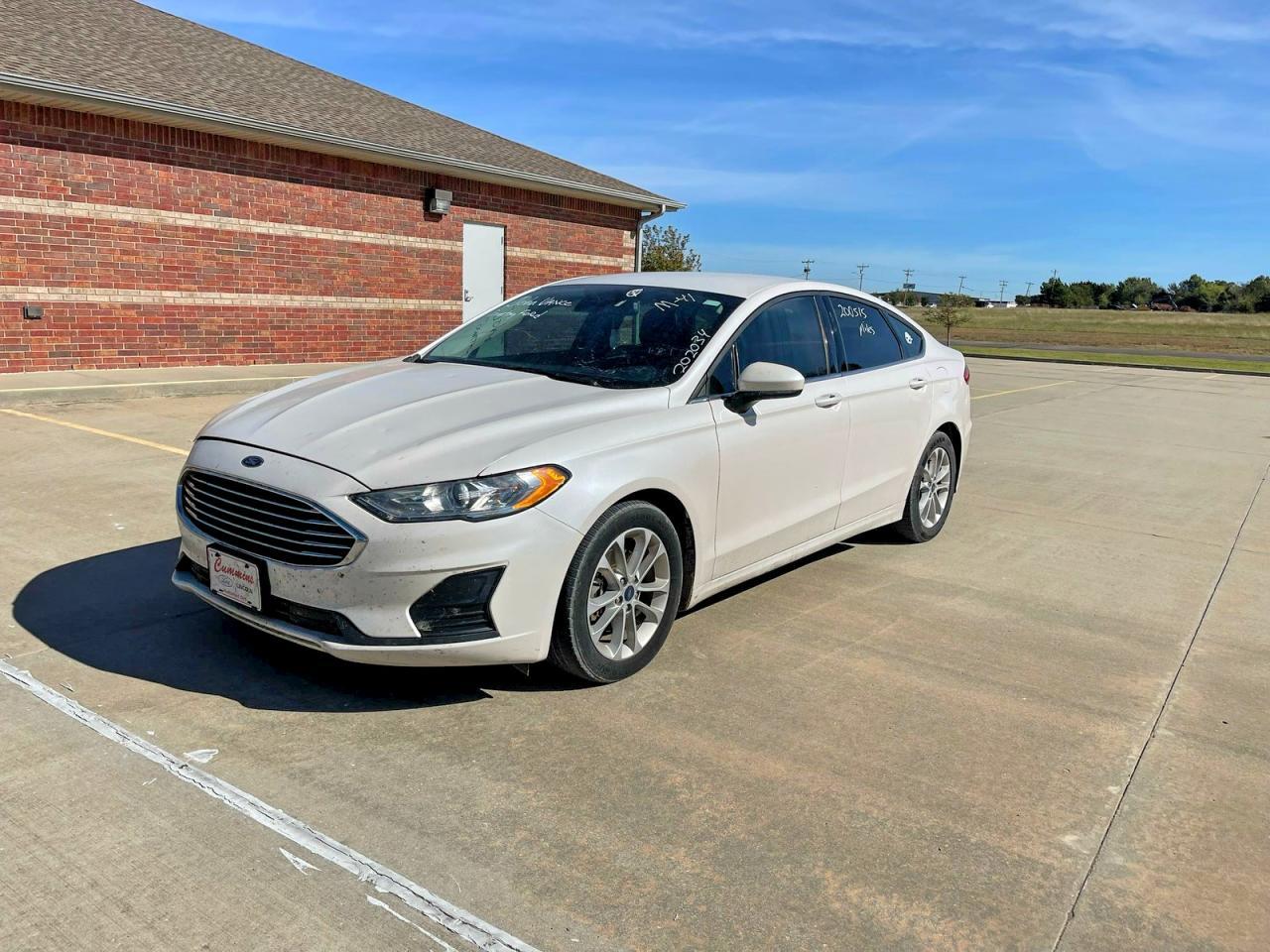 2020 Ford Fusion Se - zdjęcie 2