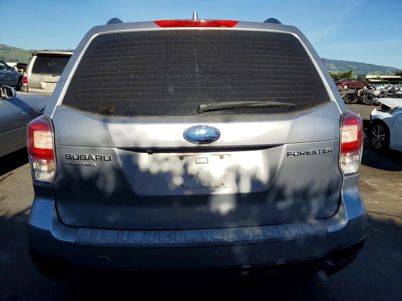 2017 Subaru Forester 2.5I - zdjęcie 6