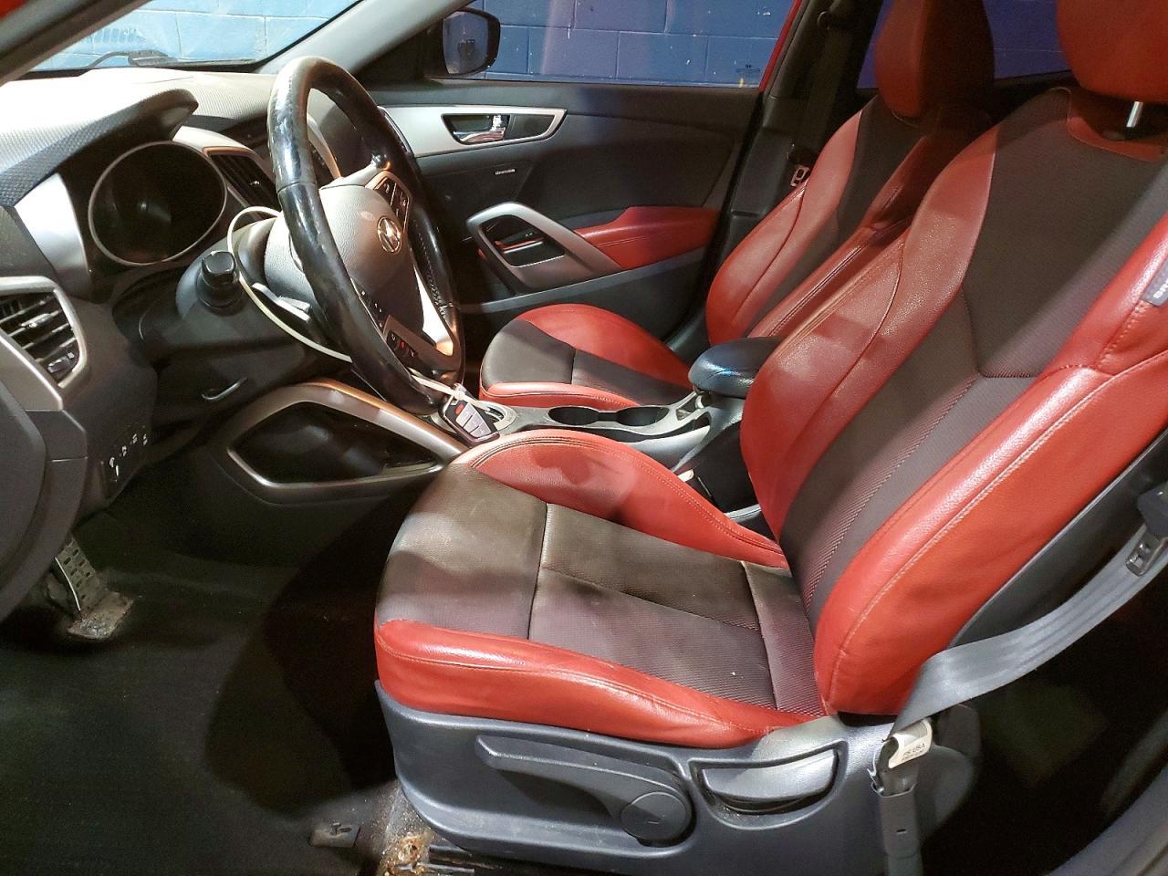 2013 Hyundai Veloster Base - zdjęcie 7