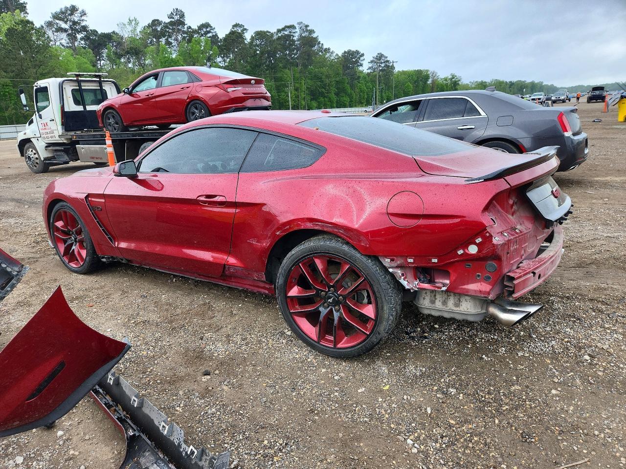 2019 Ford Mustang Gt - zdjęcie 2