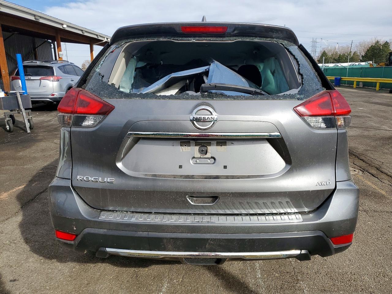 2018 Nissan Rogue S - zdjęcie 6