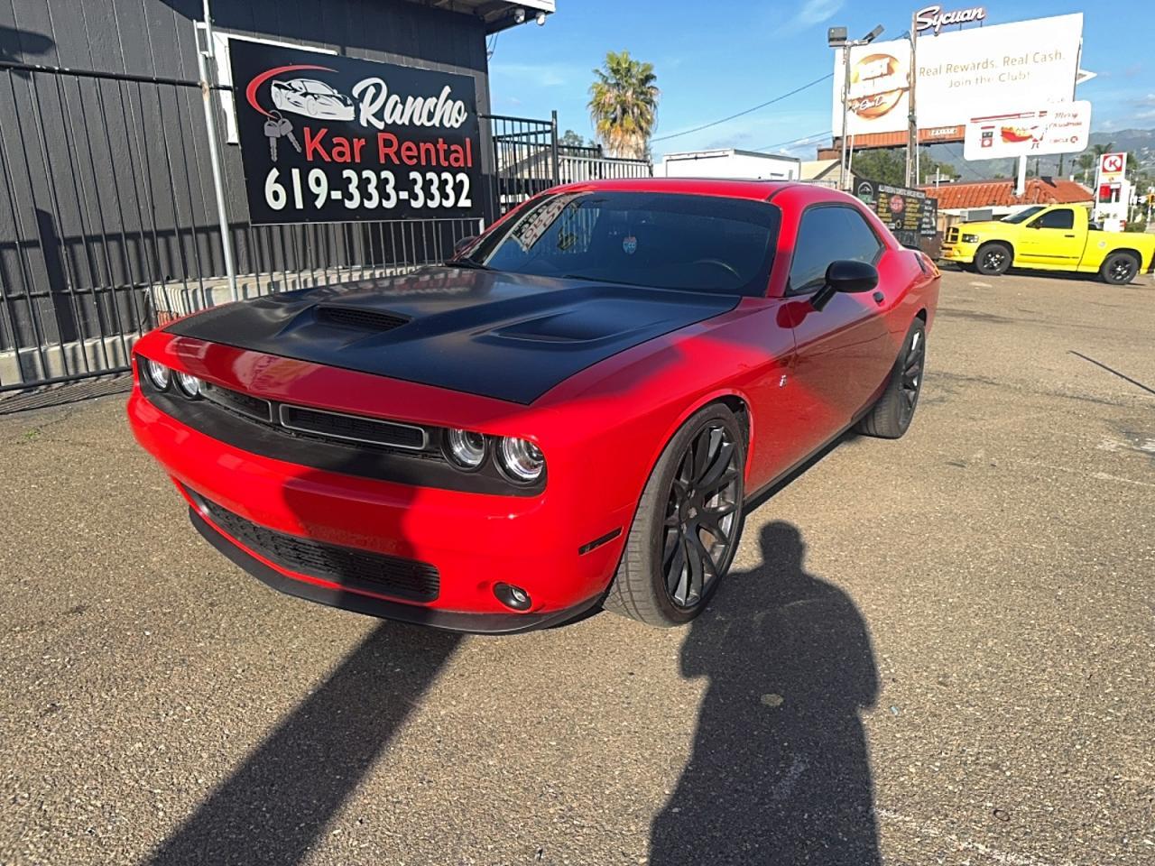 2015 Dodge Challenger R - zdjęcie 2