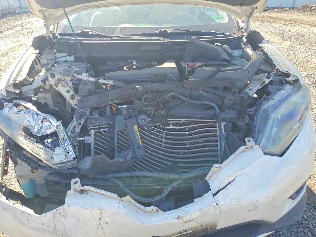 2015 Nissan Rogue S - zdjęcie 12