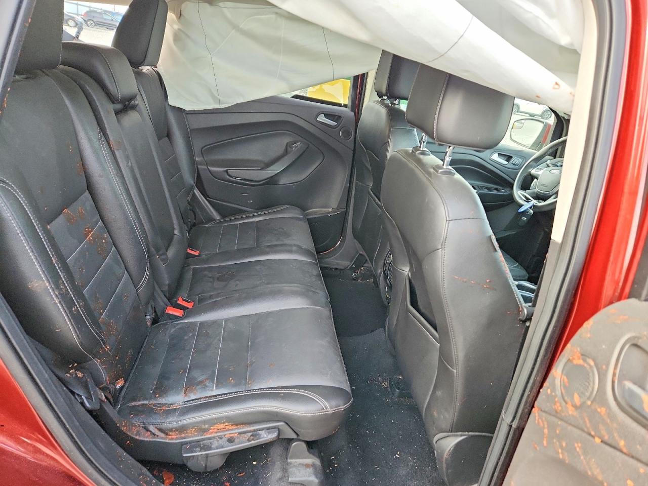 2015 Ford Escape Titanium - zdjęcie 11