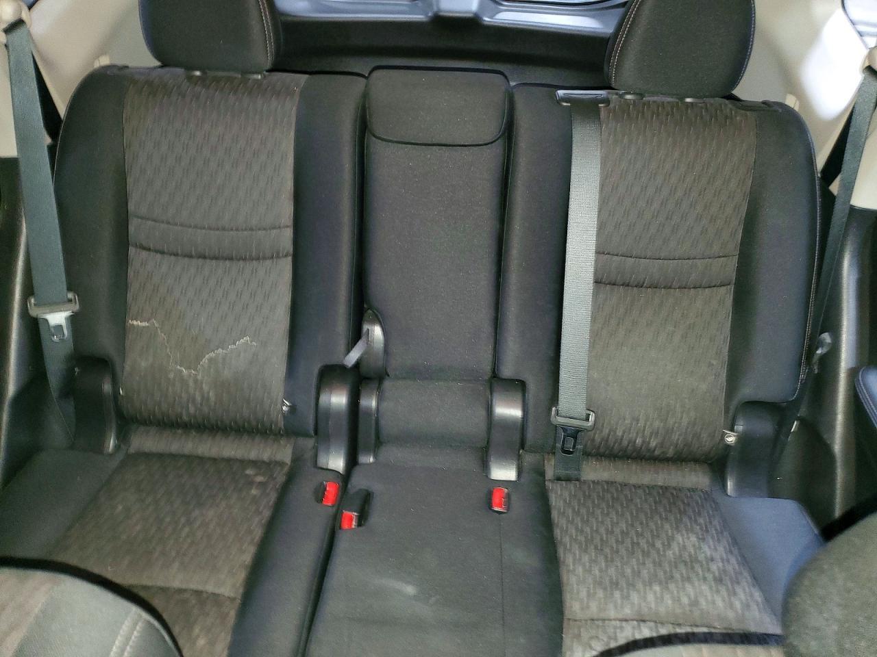 2017 Nissan Rogue S - zdjęcie 10