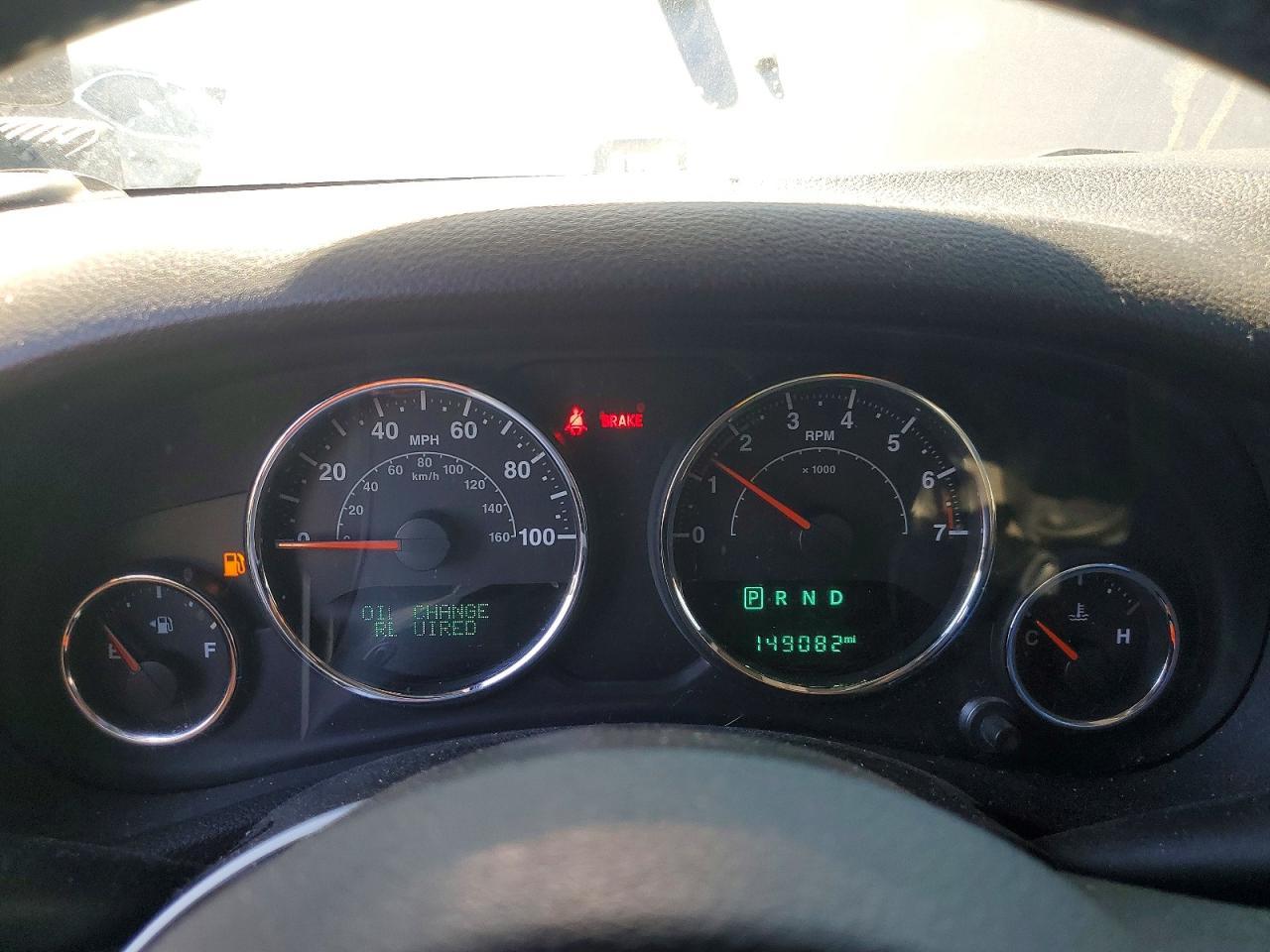 2015 Jeep Wrangler Sport - zdjęcie 9