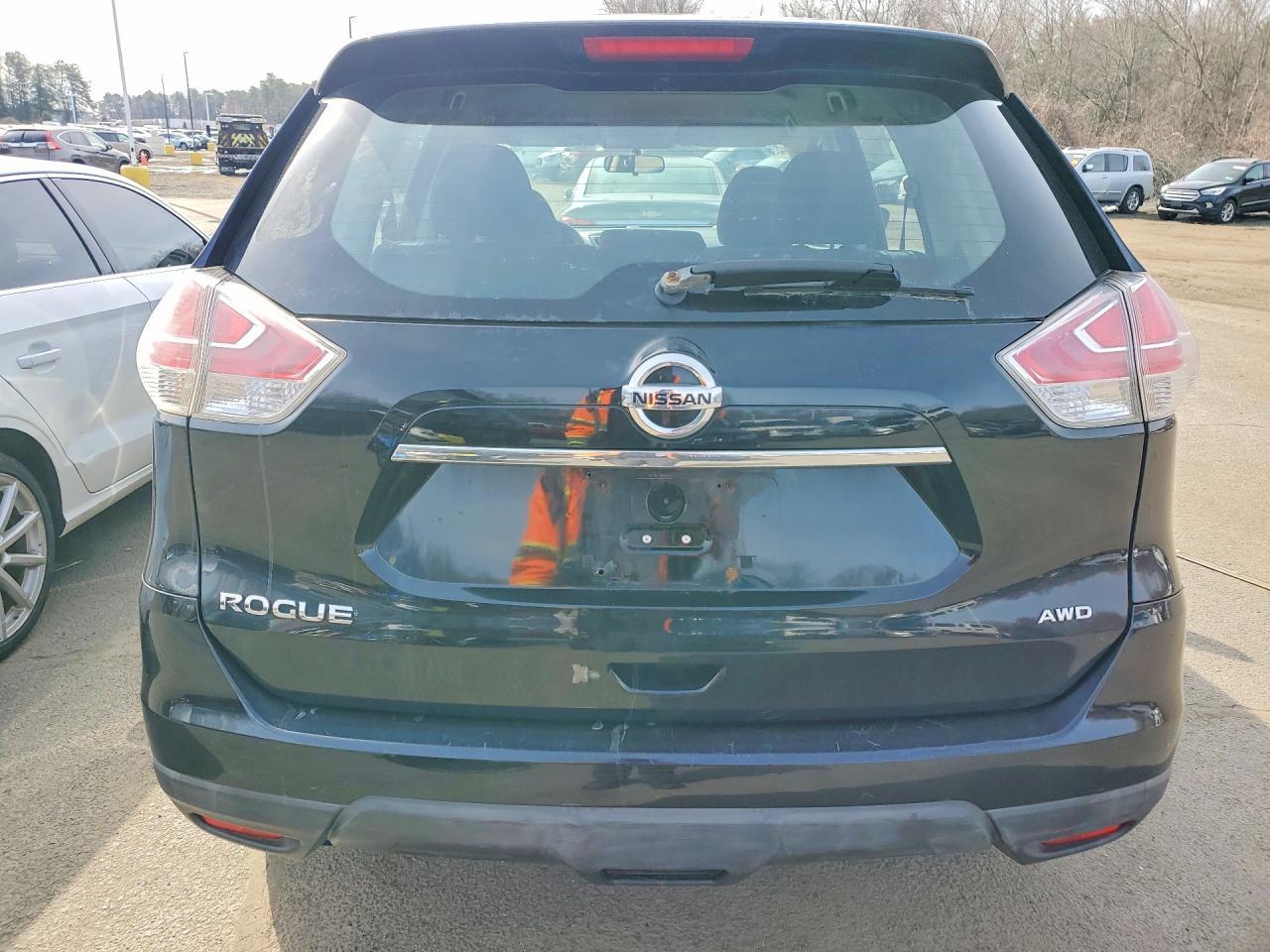 2015 Nissan Rogue S - zdjęcie 6