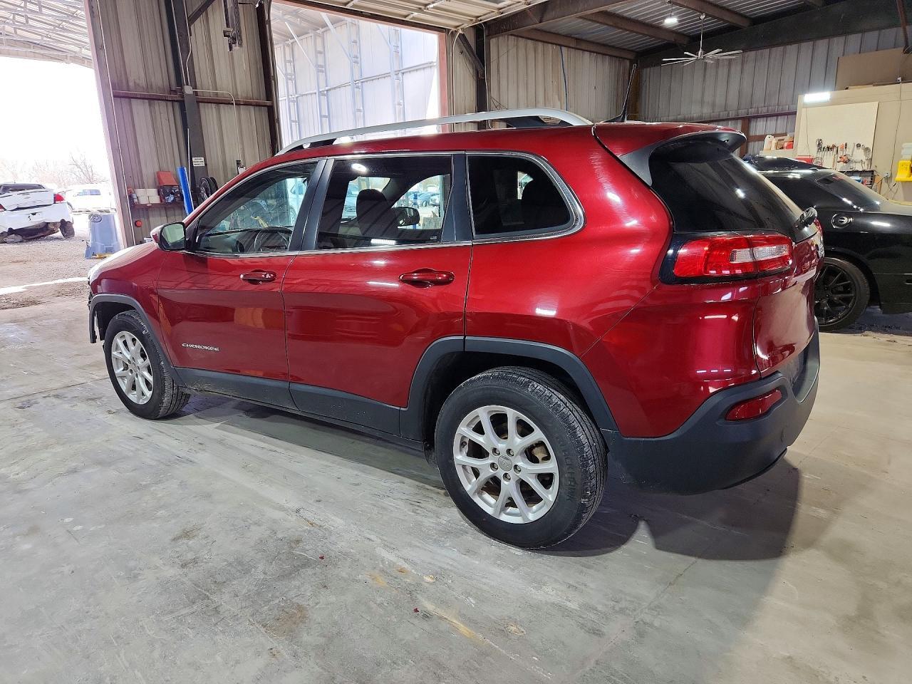 2017 Jeep Cherokee Latitude - zdjęcie 2