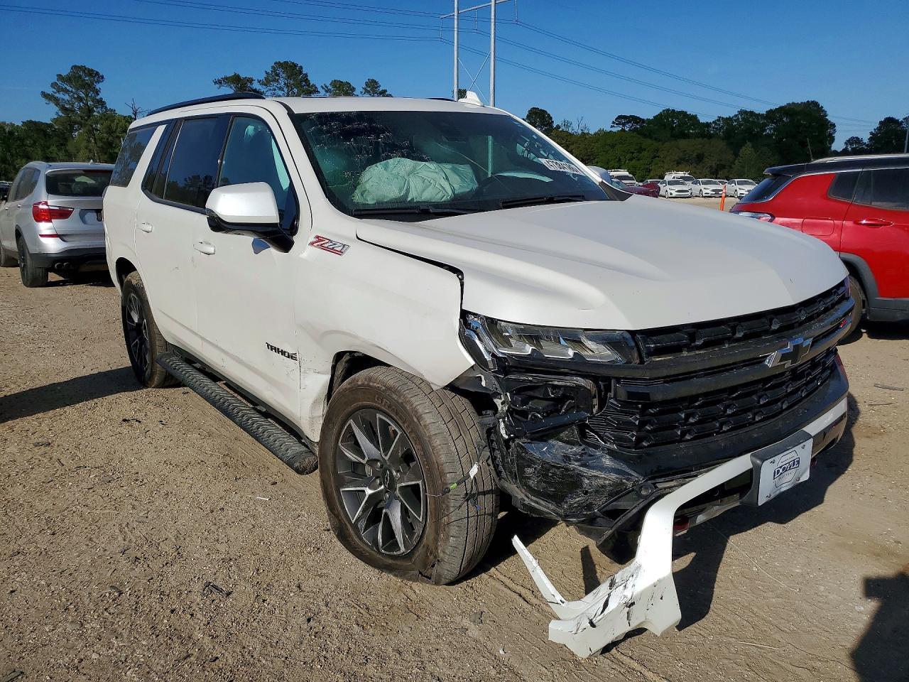 2021 Chevrolet Tahoe K1500 Z71 - zdjęcie 4
