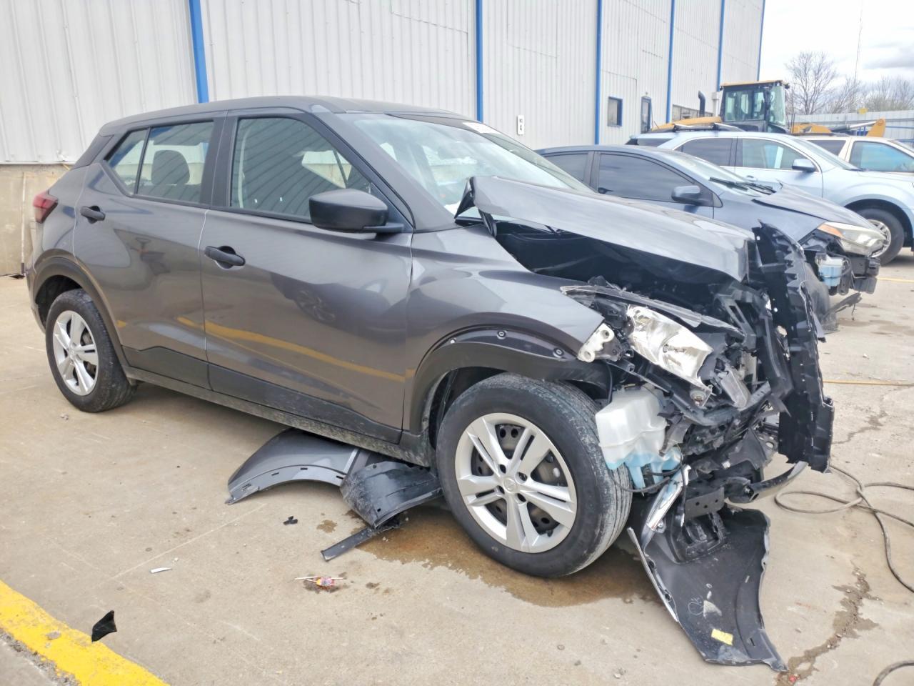 2024 Nissan Kicks S - zdjęcie 4