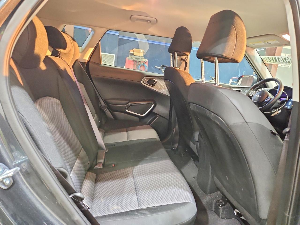 2025 Kia Soul Lx - zdjęcie 11