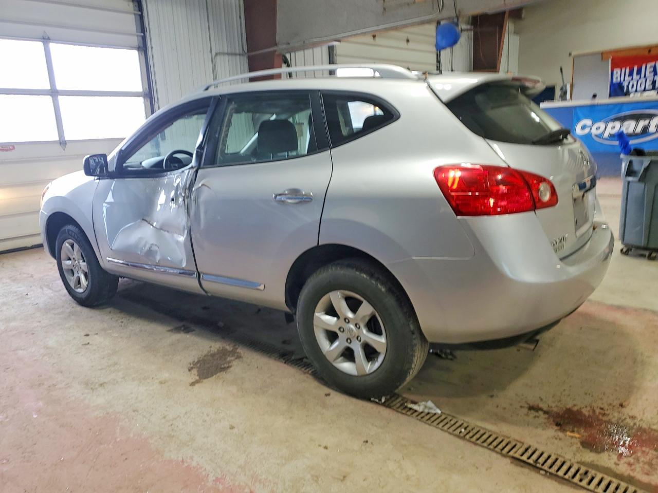 2015 Nissan Rogue Select S - zdjęcie 2