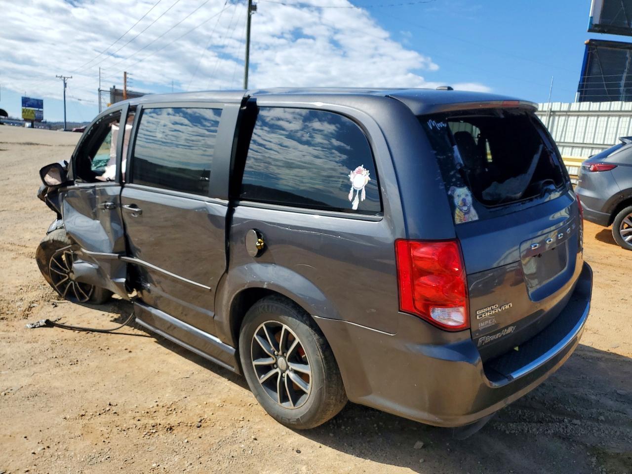 2017 Dodge Grand Caravan Gt - zdjęcie 2