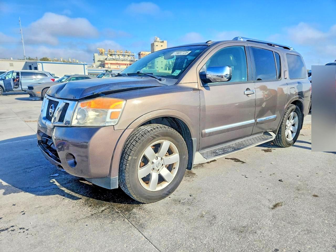 2013 Nissan Armada Sv - zdjęcie główne