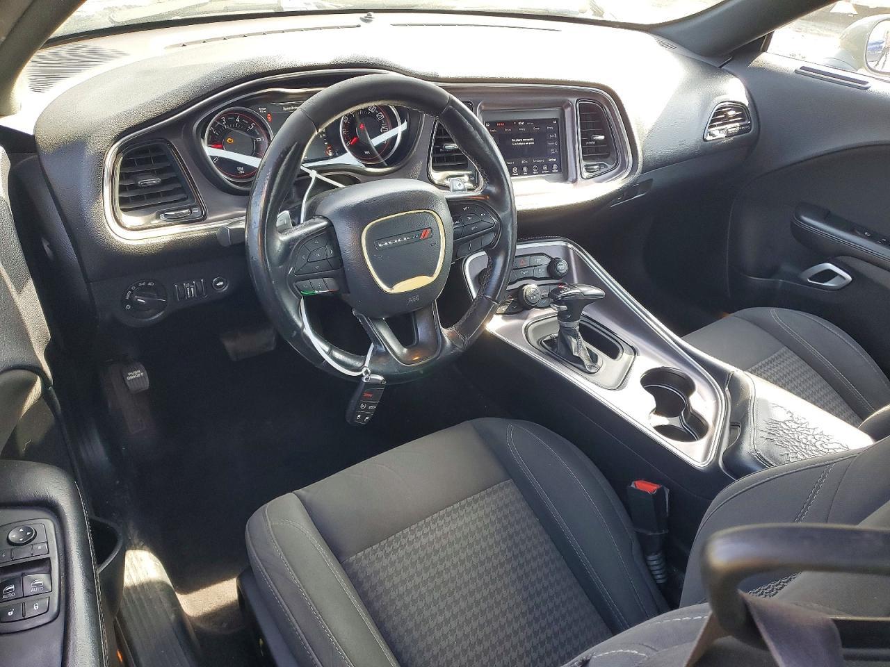 2018 Dodge Challenger Sxt - zdjęcie 8