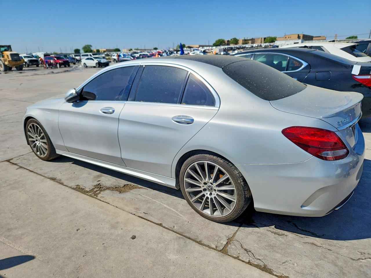 2017 Mercedes-Benz C 300 - zdjęcie 2