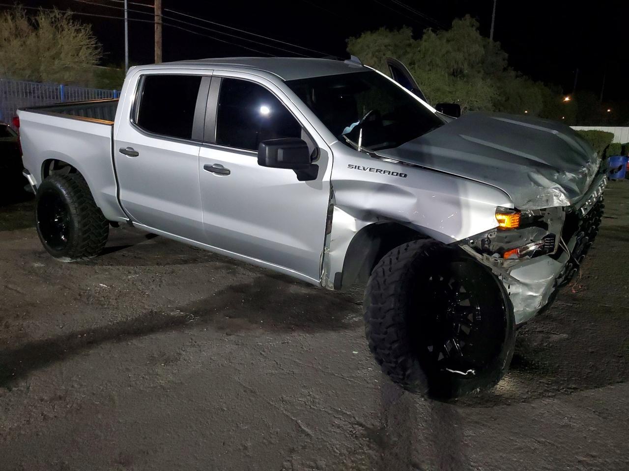 2020 Chevrolet Silverado C1500 Heavy Duty - zdjęcie 4
