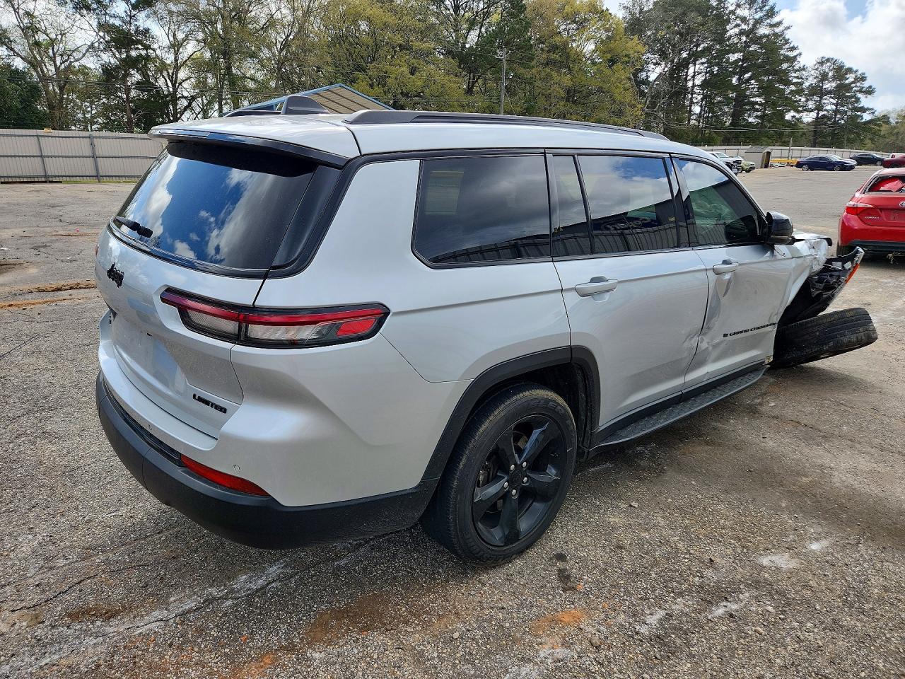2024 Jeep Grand Cherokee L Laredo - zdjęcie 3