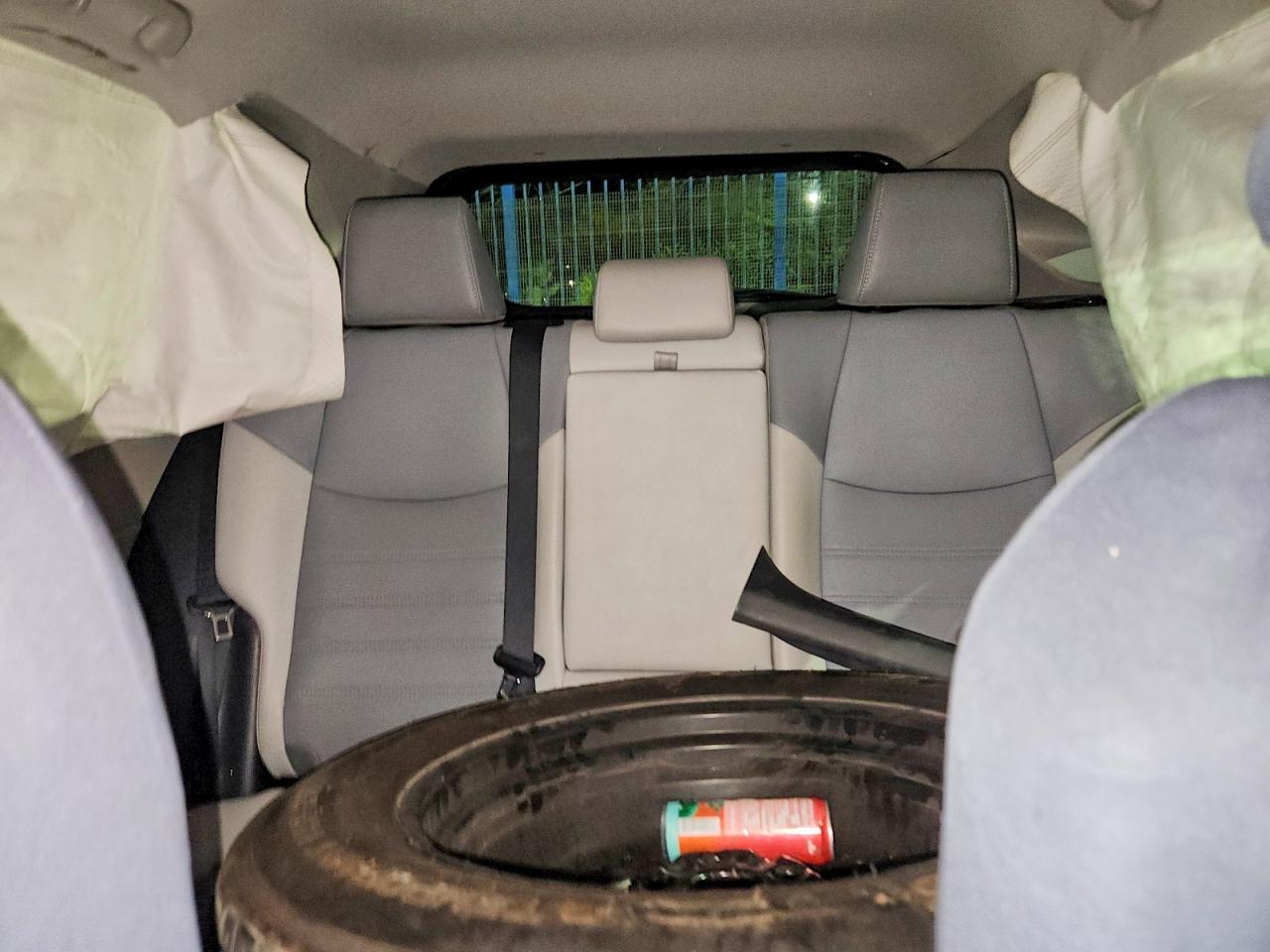 2021 Toyota Rav4 Xle Premium - zdjęcie 10