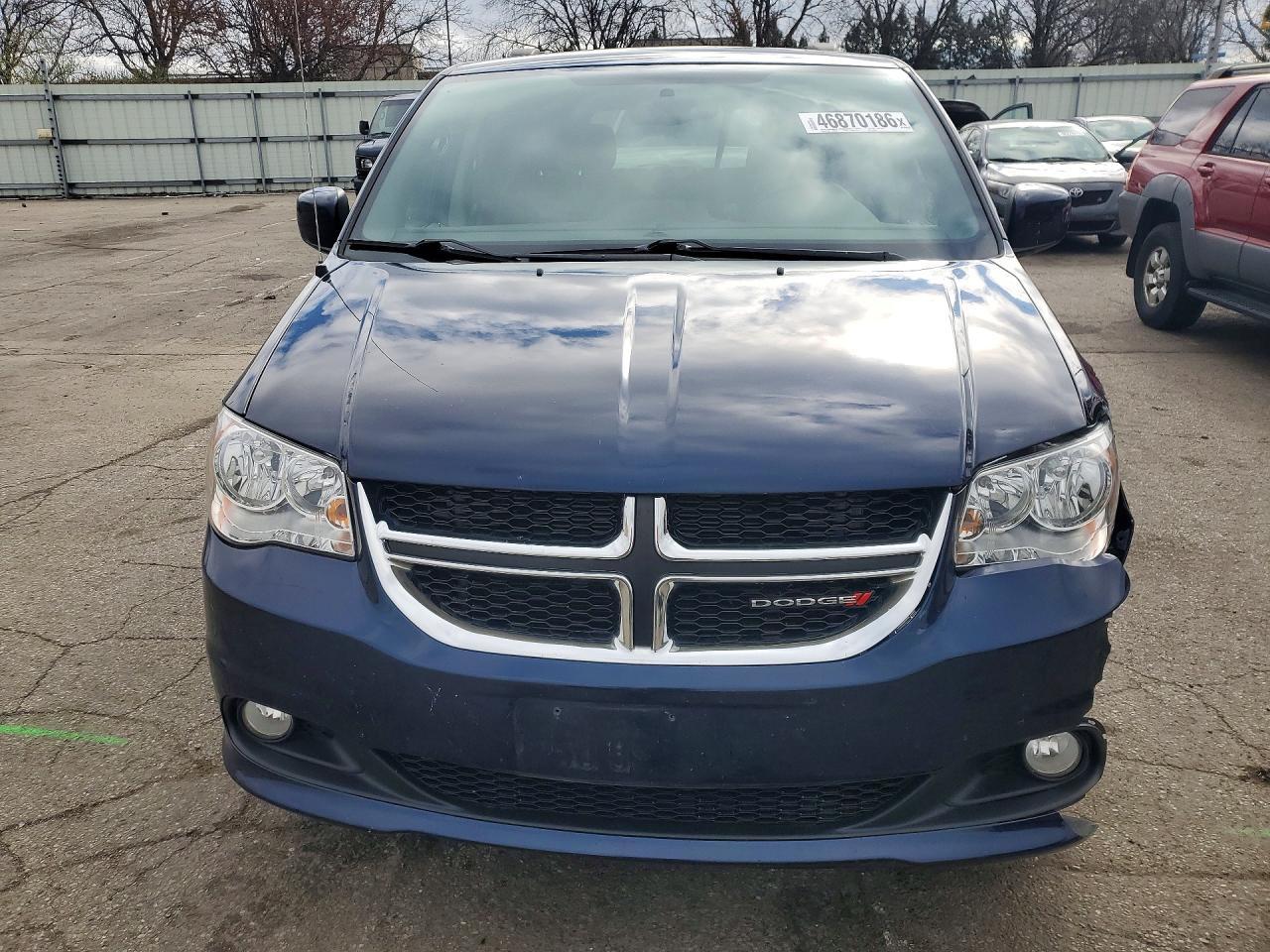 2017 Dodge Grand Caravan Sxt - zdjęcie 5