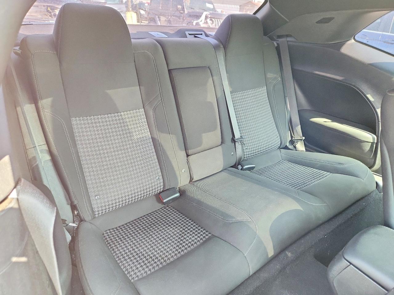 2020 Dodge Challenger Sxt - zdjęcie 10