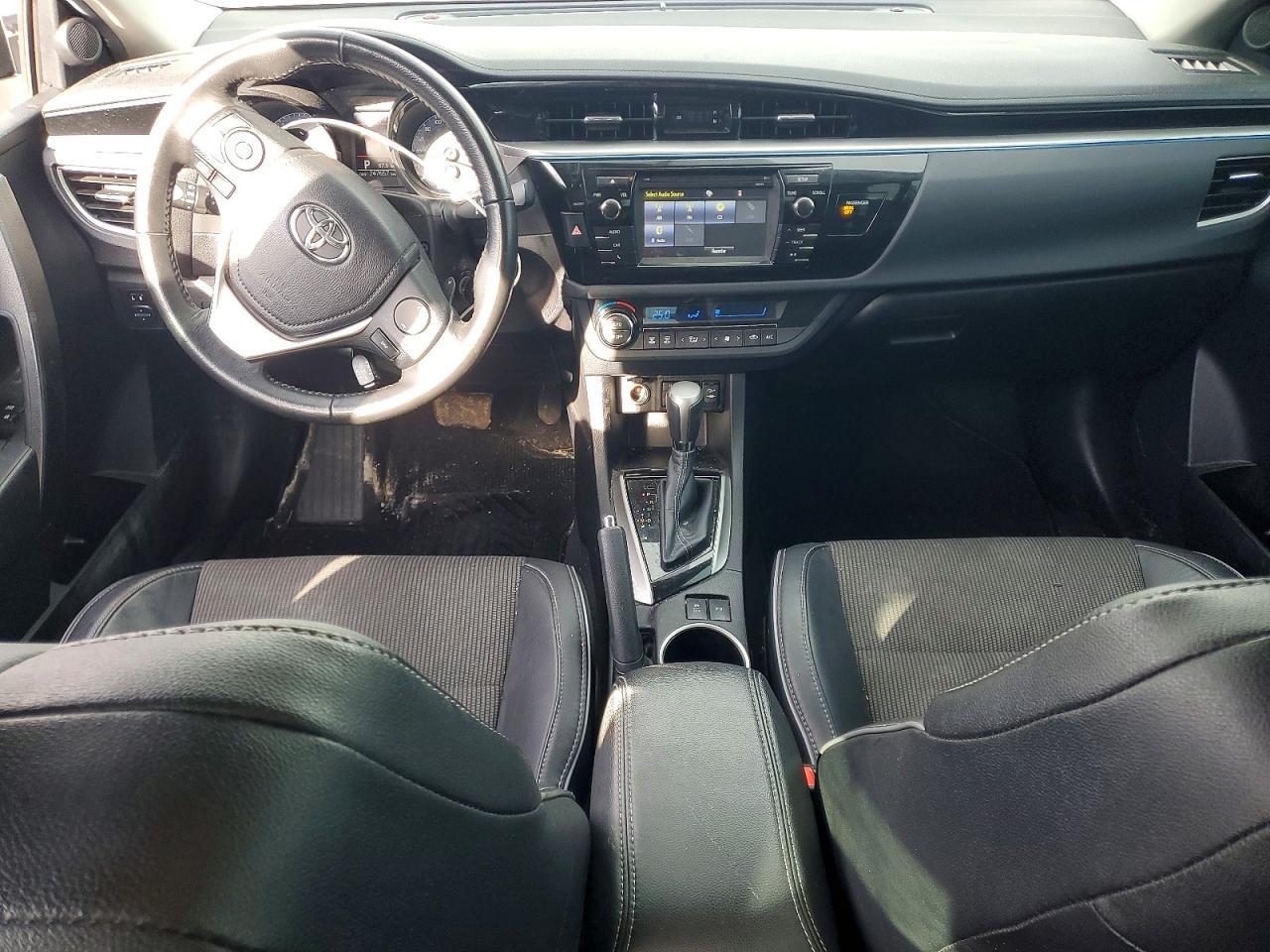 2015 Toyota Corolla L - zdjęcie 8