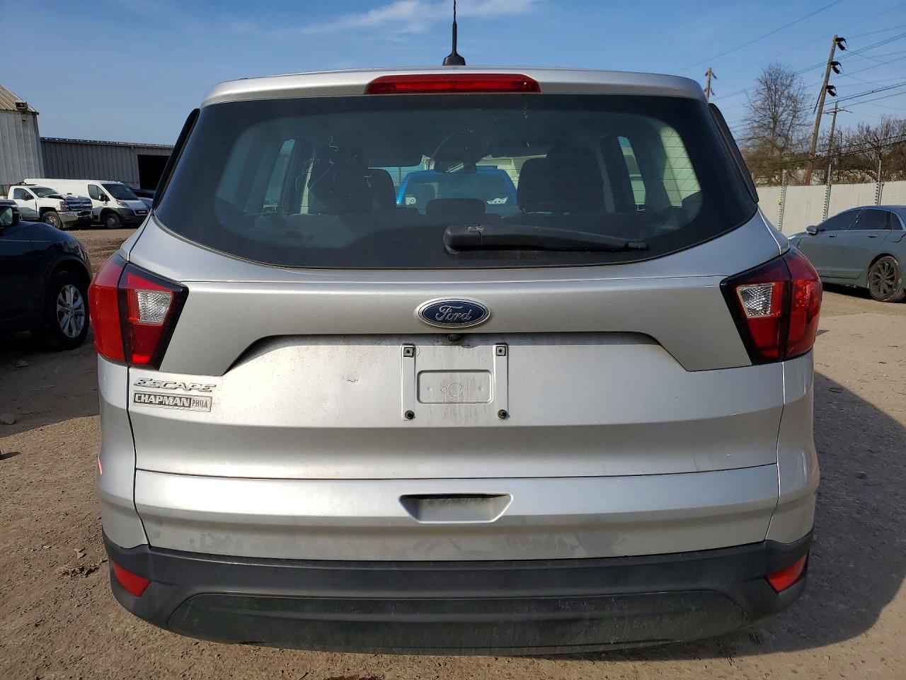 2019 Ford Escape S - zdjęcie 6