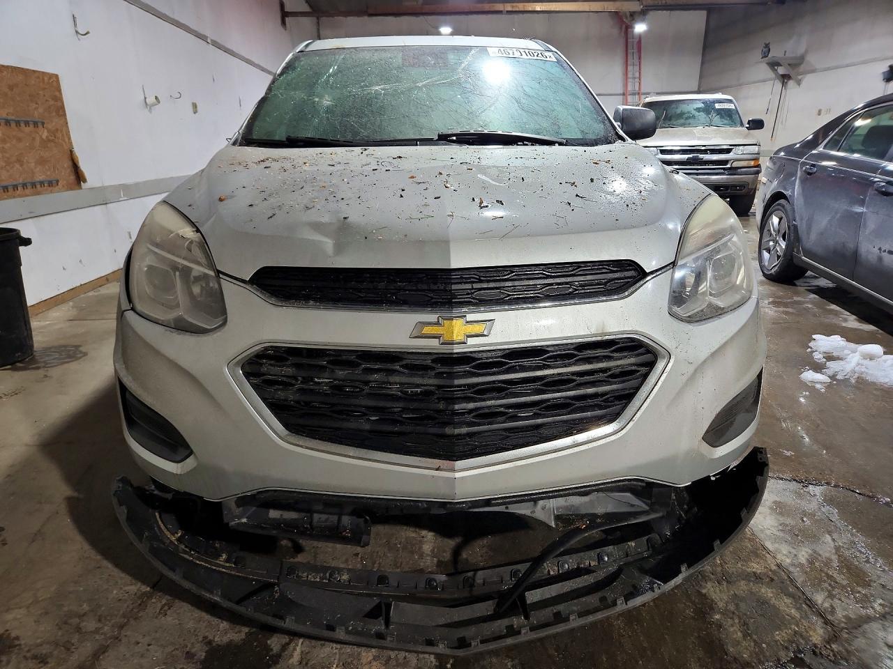 2017 Chevrolet Equinox Ls - zdjęcie 5