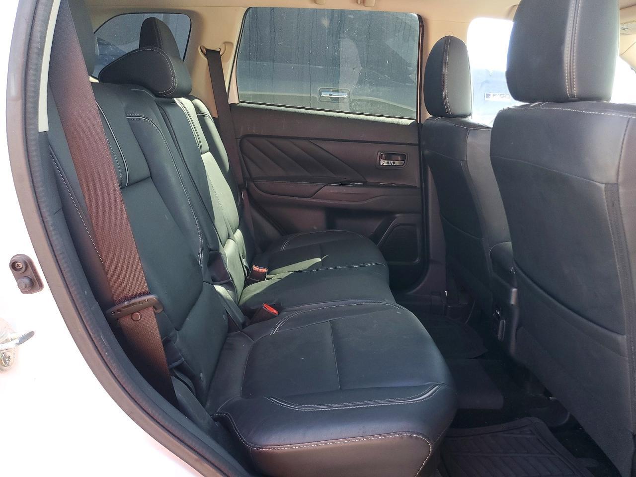 2018 Mitsubishi Outlander Se - zdjęcie 11