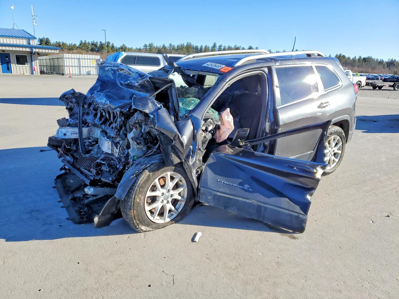 2016 Jeep Cherokee Latitude - zdjęcie główne