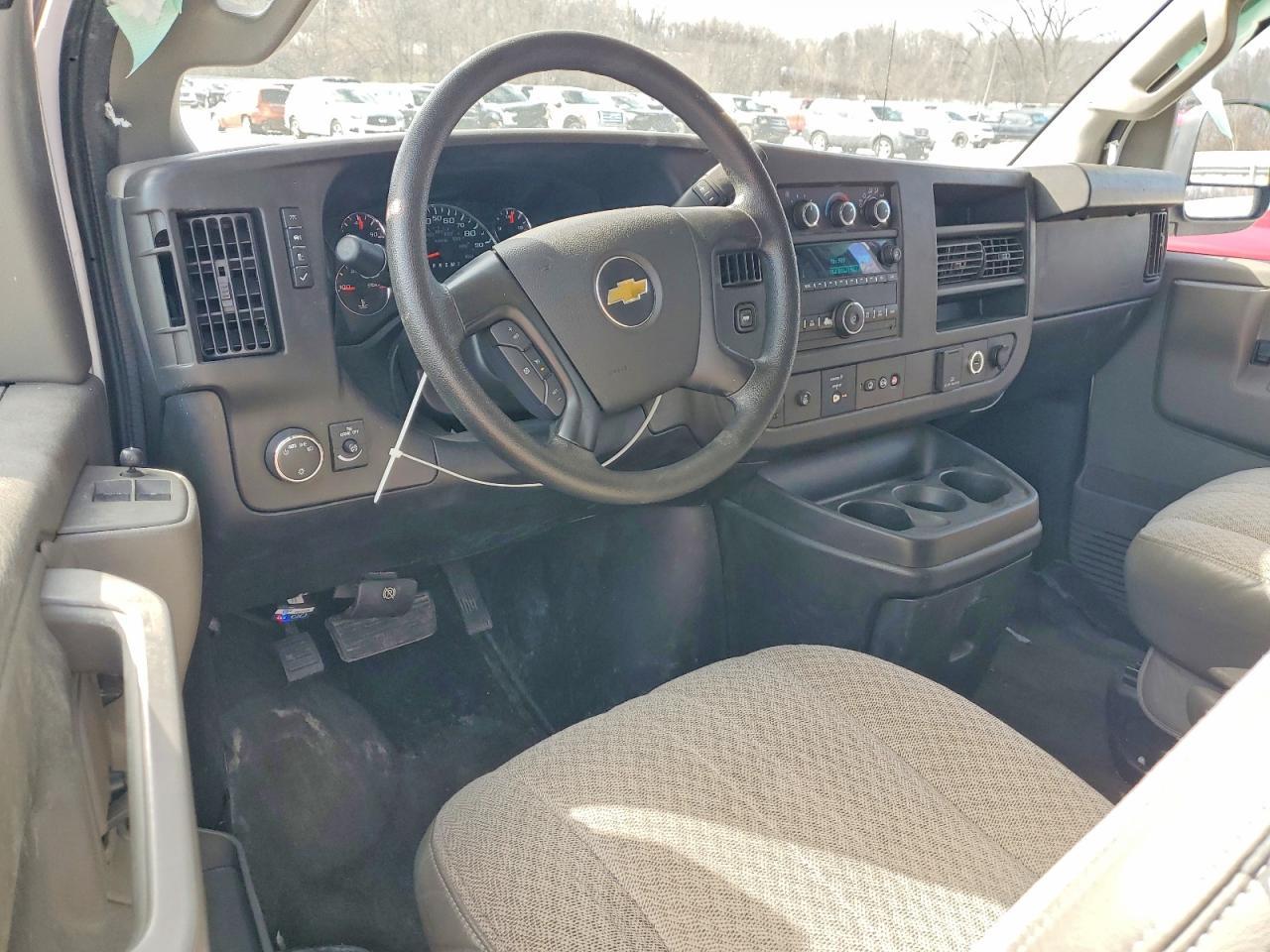 2016 Chevrolet Express G3500 Lt - zdjęcie 8