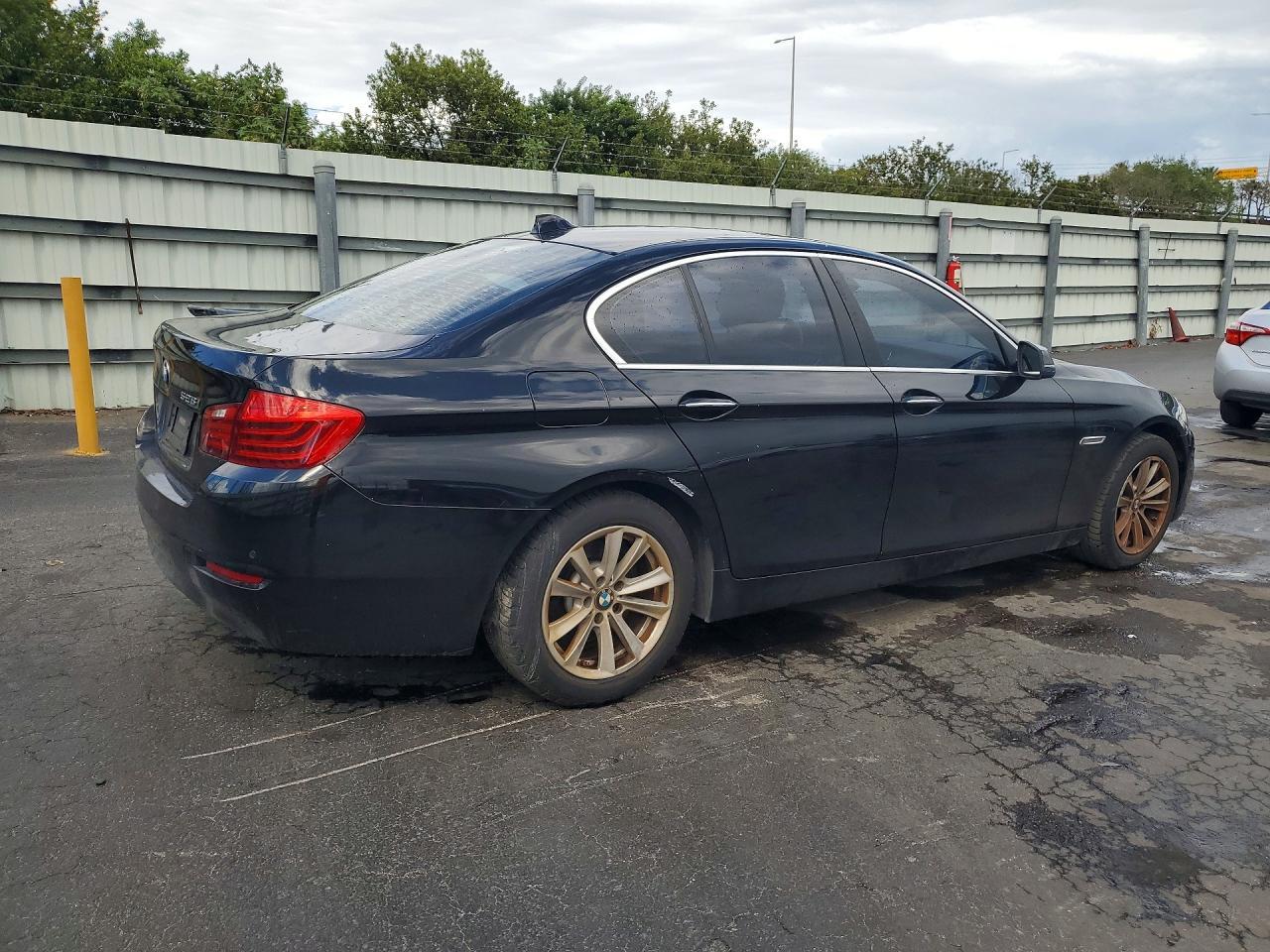 2016 BMW 528 I - zdjęcie 3