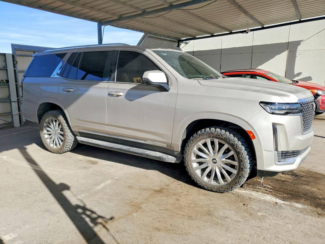 2021 Cadillac Escalade Premium Luxury - zdjęcie 4