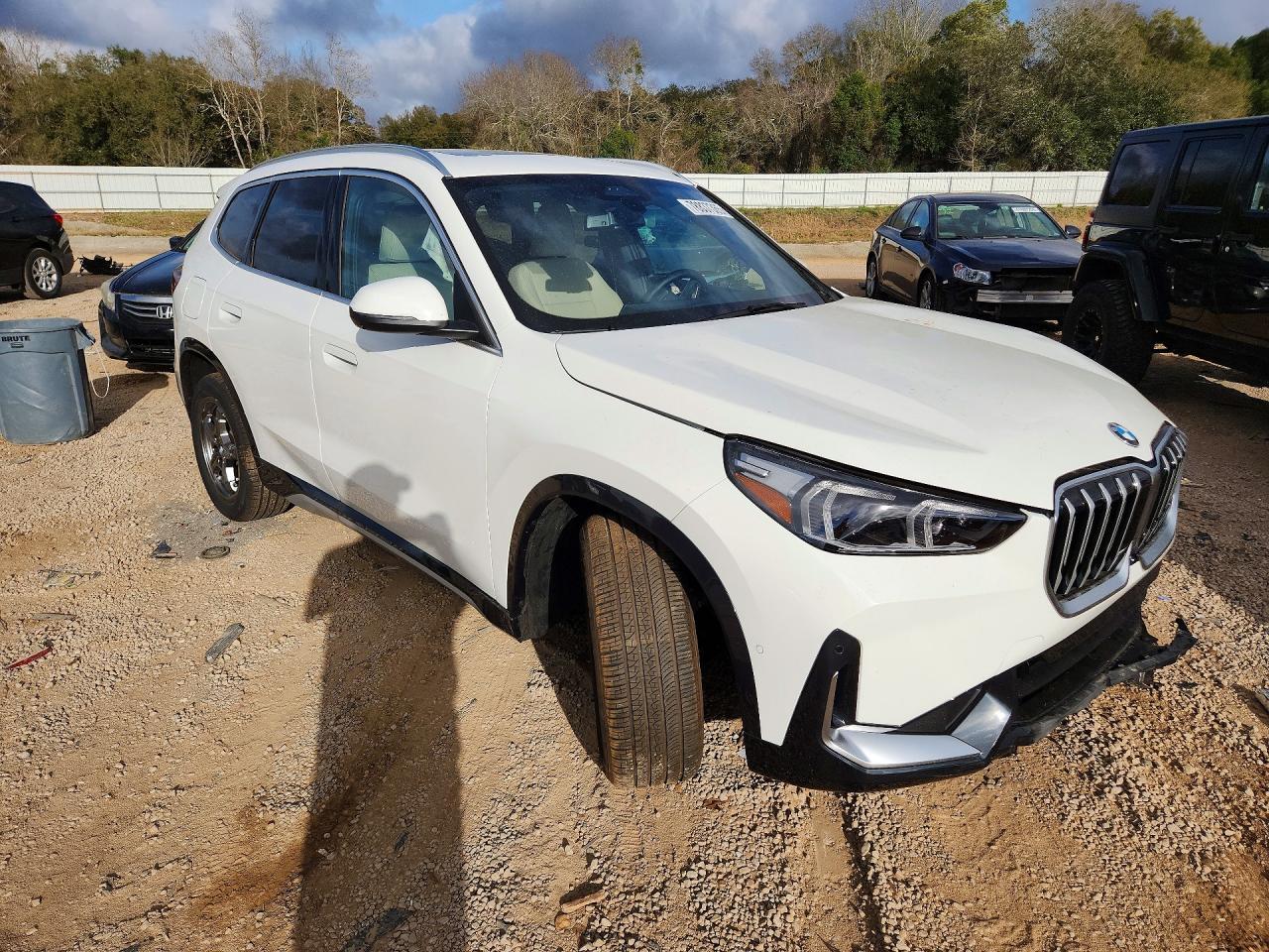 2025 BMW X1 xDrive28I - zdjęcie 4