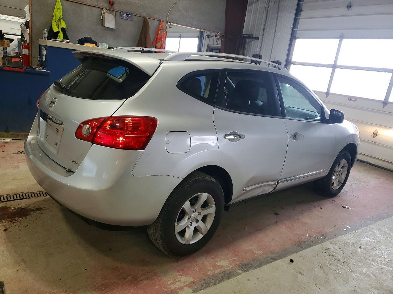 2015 Nissan Rogue Select S - zdjęcie 3