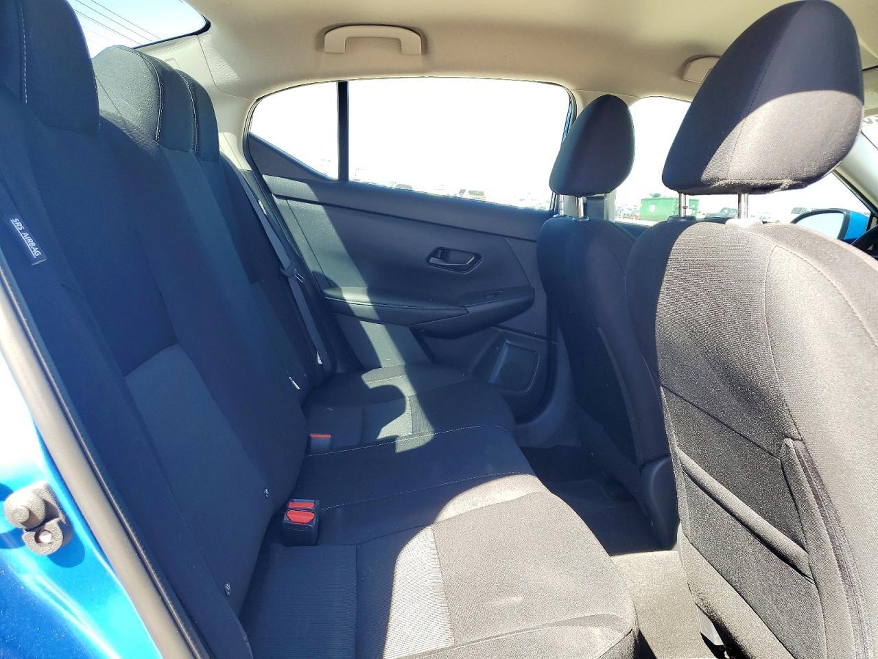 2025 Nissan Sentra S - zdjęcie 10