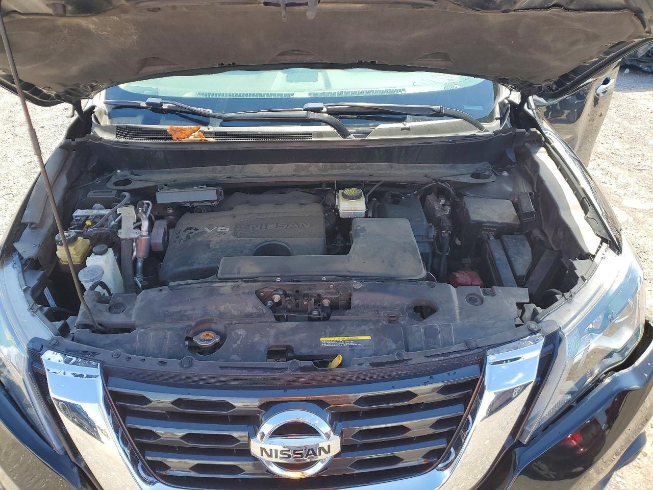 2019 Nissan Pathfinder Sv - zdjęcie 12