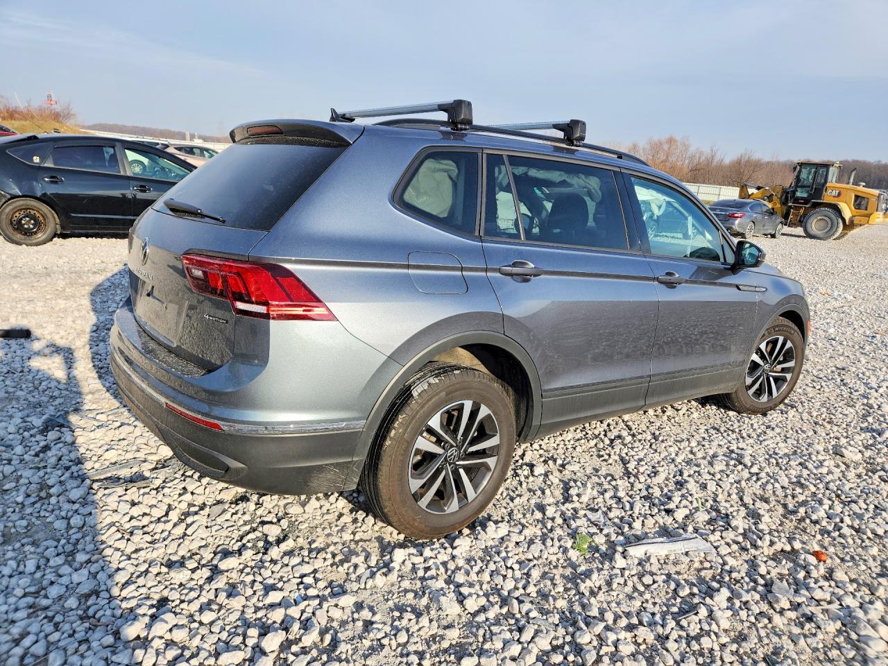 2022 Volkswagen Tiguan S - zdjęcie 3