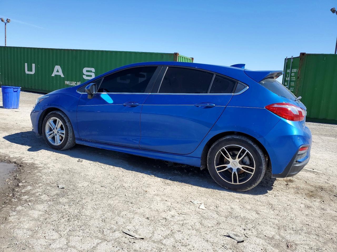2017 Chevrolet Cruze Lt - zdjęcie 2