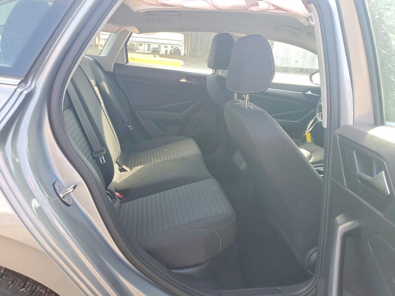 2024 Volkswagen Jetta S - zdjęcie 10