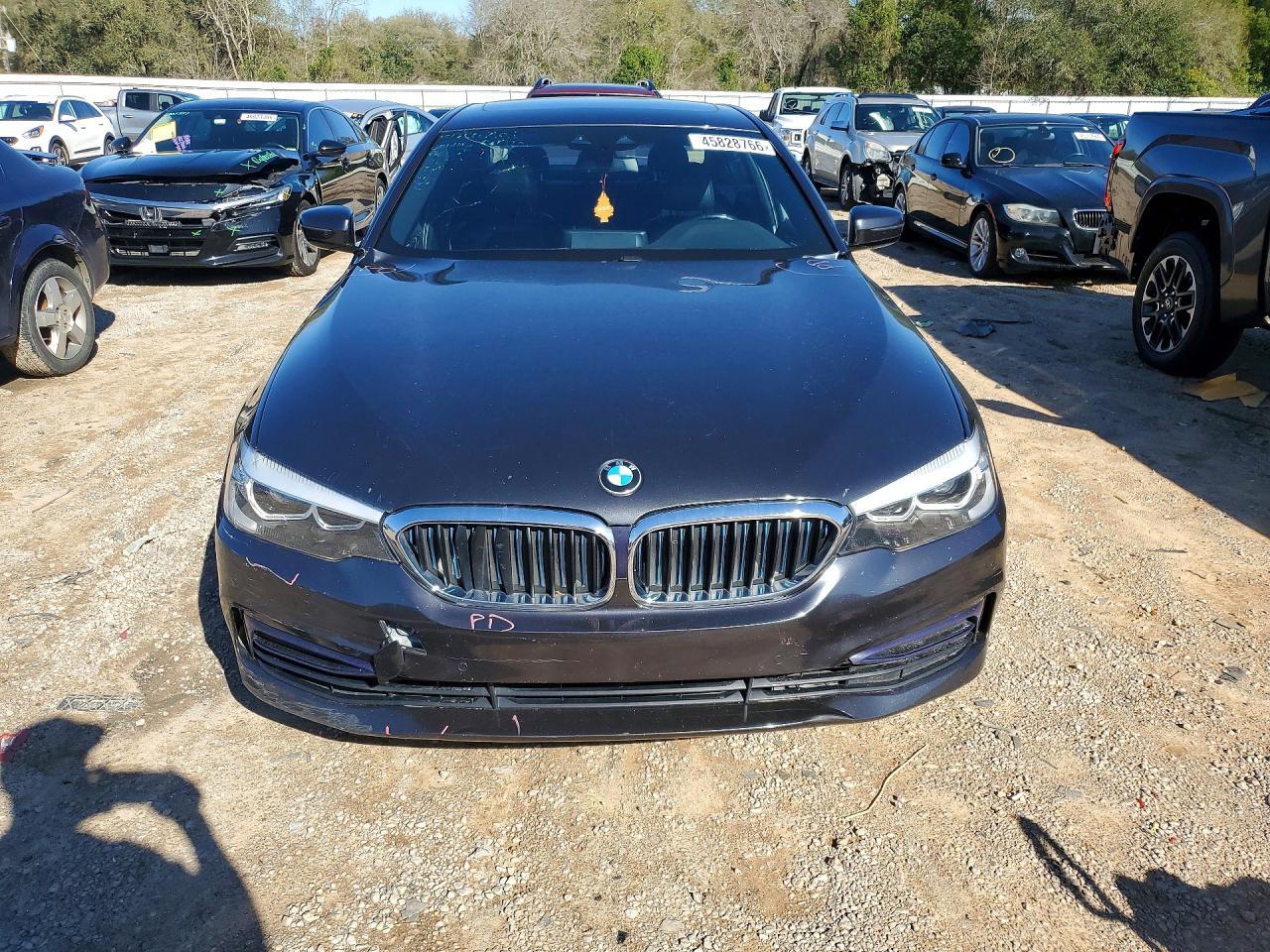 2019 BMW 530E - zdjęcie 5