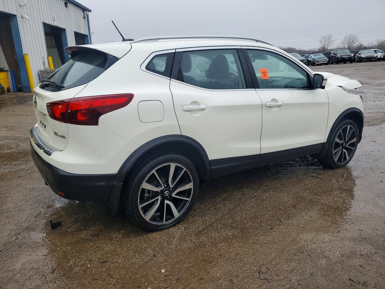 2017 Nissan Rogue Sport Sl - zdjęcie 3