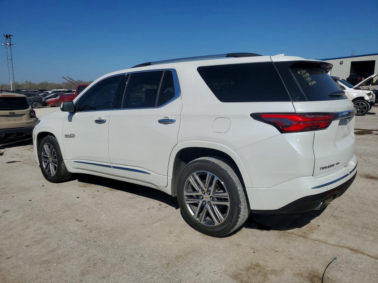 2023 Chevrolet Traverse High Country - zdjęcie 2