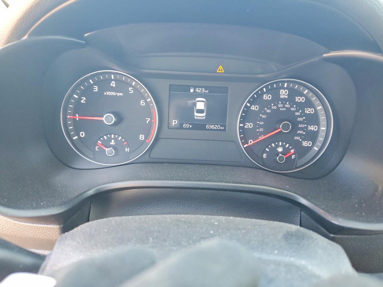 2019 Kia Forte Lxs - zdjęcie 9