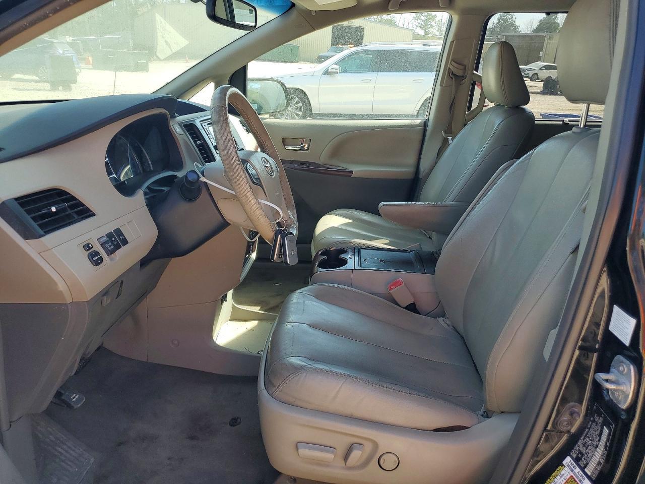 2014 Toyota Sienna Xle 7-Passenger - zdjęcie 7