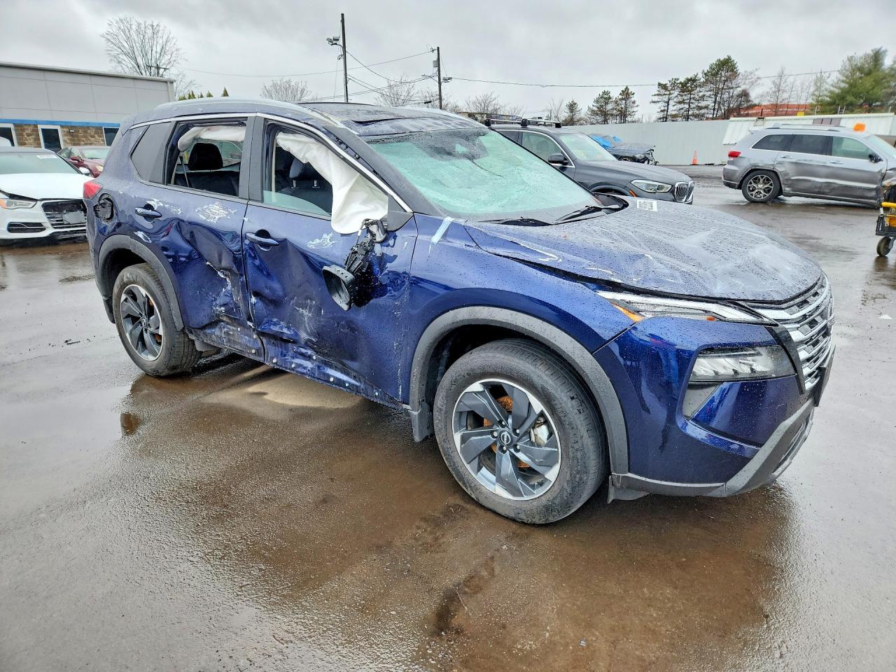 2024 Nissan Rogue Sv - zdjęcie 4