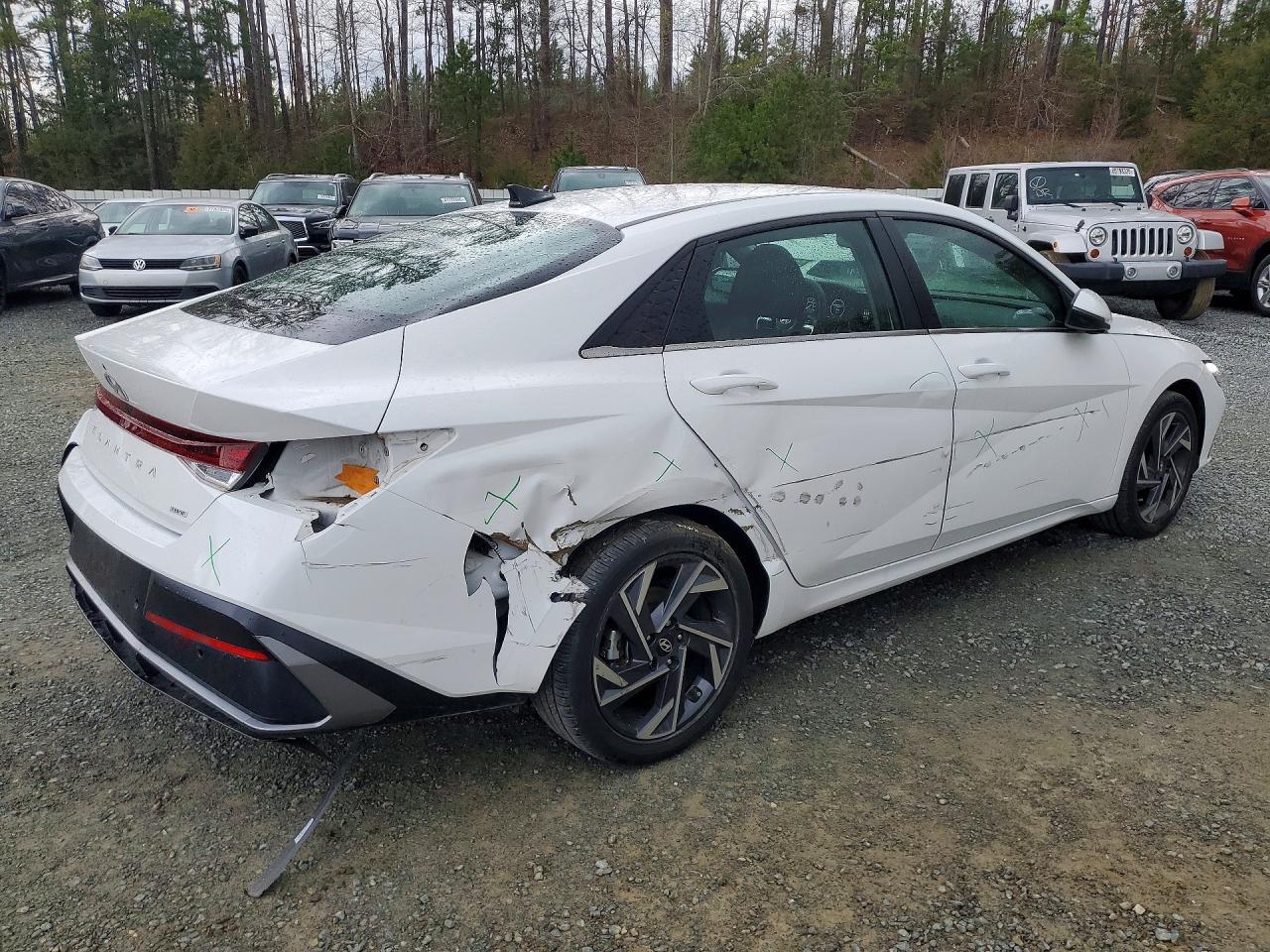 2024 Hyundai Elantra Hybrid Limited - zdjęcie 3