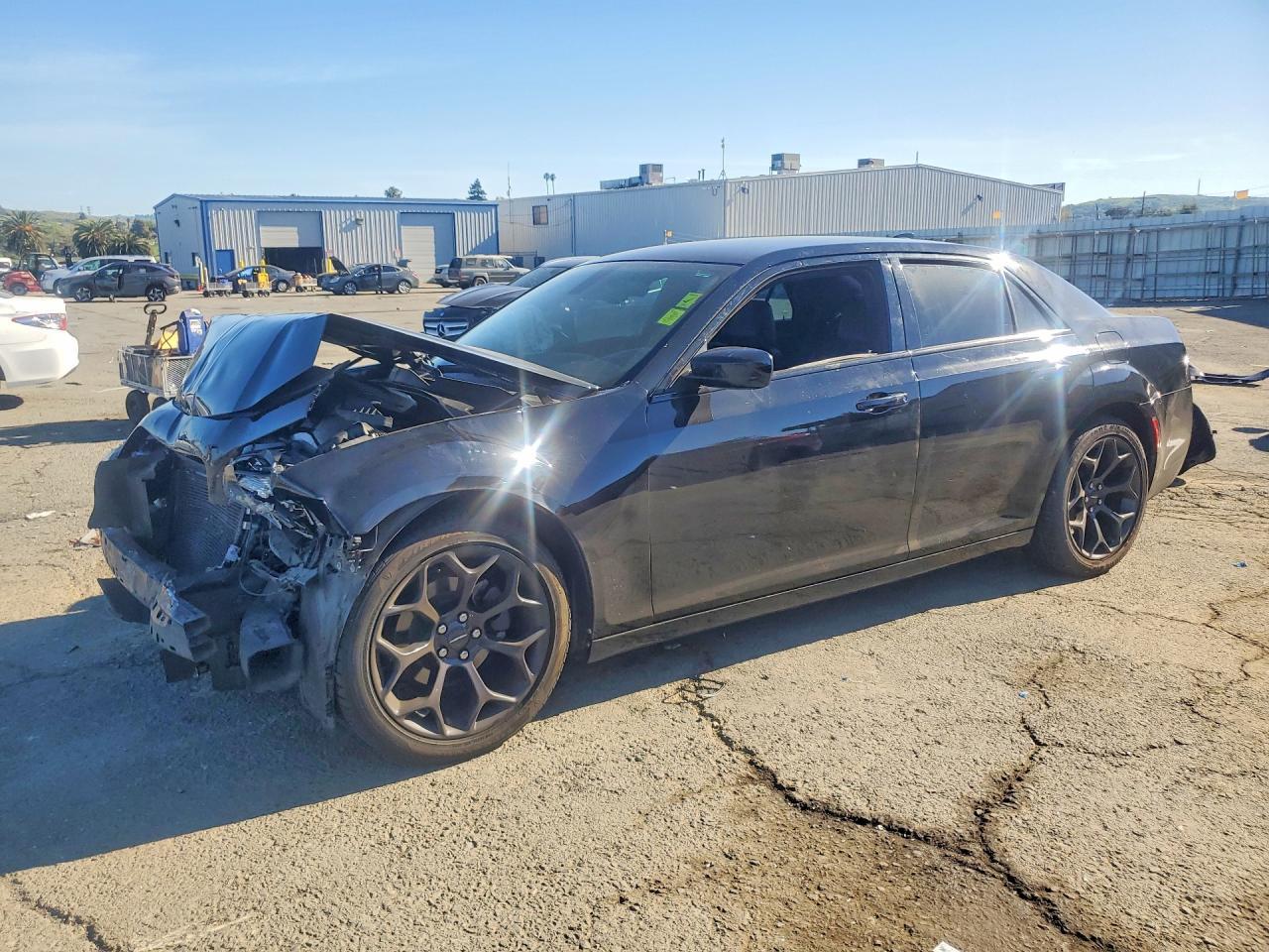 2020 Chrysler 300 S - zdjęcie główne
